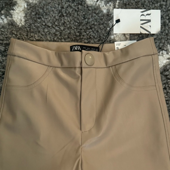NWT Zara Faux Leather Hi-Rise Leggings Size Small - Picture 5 of 9